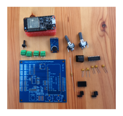 TinyPixelMapper Adafruit Feather32 PCB Kit Full